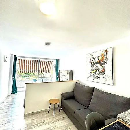 Borinquen Vista Mar 公寓式酒店 美洲海滩