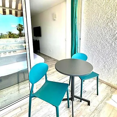 Borinquen Vista Mar 公寓式酒店 4*